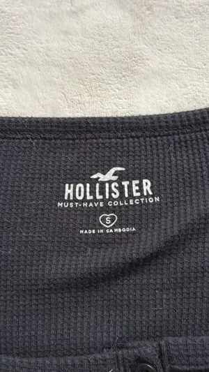 Hollister Long Sleeve thumbnail 3