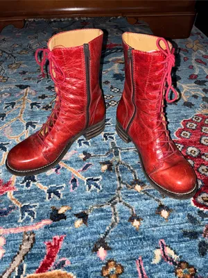 Branko Anatomic Collection Red Lace thumbnail 2