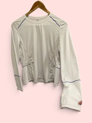 Cute creamy vanilla Prana stretch long sleeve outdoor hike yoga top mini pocket thumbnail 1