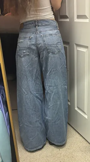American Eagle Baggy Jeans thumbnail 4