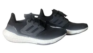 Adidas Ultraboost 22 thumbnail 3