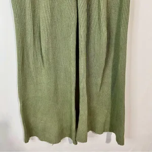 In Loom Women’s Knit Flare Pant Olive Green Size Medium USED thumbnail 3