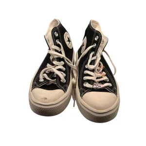 Converse Chuck Taylor All Star Classic High Top Black White Sneakers SZ 6.5 Y2K thumbnail 2