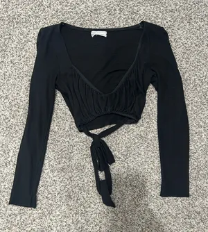Urban Outfitters Top thumbnail 1