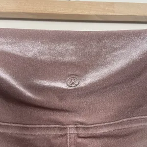 Lululemon Wunder Lounge High-Rise Tight 27” Velvet‎ Spanish Oak Yoga Gym Size 12 thumbnail 4