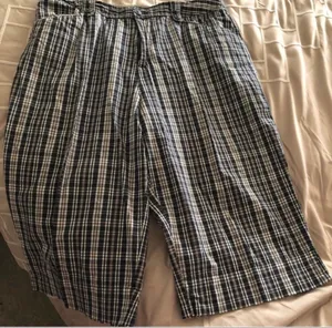 Printed Capris  thumbnail 3