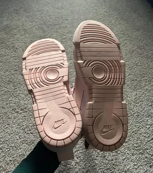 Nike Shoes thumbnail 4