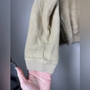 Aerie Sandy Ribbed Cropped Hoodie thumbnail 9