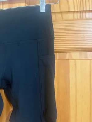 HeyNuts Size XS Black High-Rise Activewear Leggings thumbnail 2