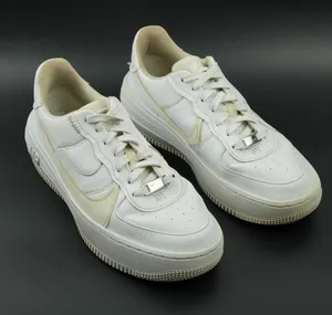 Nike AF1 PLT.AF.ORM Summit Triple White Sneaker DJ9946-100 Air Force 1 Women 9.5 thumbnail 4