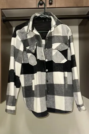 Amazon Flannel Jacket Button-Up thumbnail 1