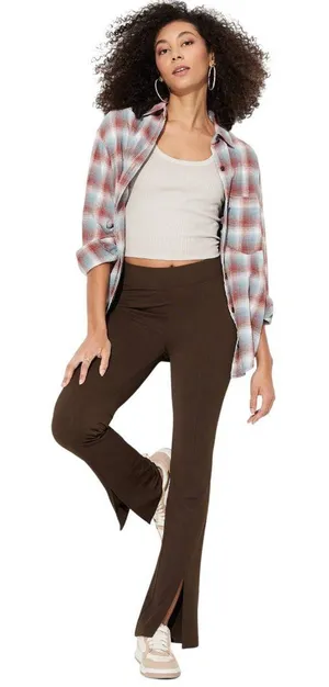 NWT Wild Fable Womens High-Waisted Ribbed Flare Leggings 90903157 Dark Brown XS thumbnail 1