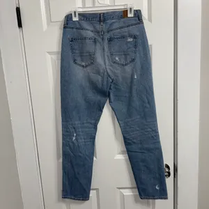 American Eagle Mom Jeans thumbnail 2