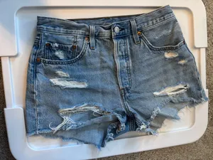 Levi’s Jean Shorts 501 thumbnail 1