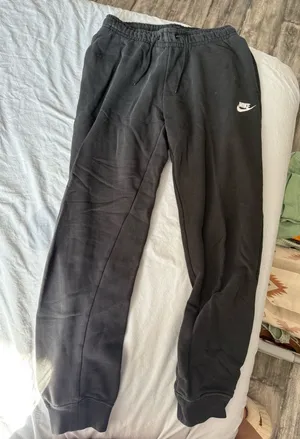 Nike Jogger Sweatpants Black thumbnail 1