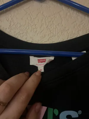 Levi’s Sweatshirt Crewneck Women’s thumbnail 3