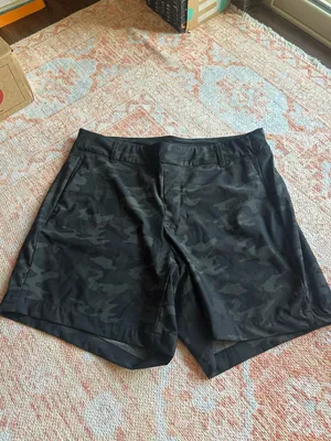 SPANX Sunshine 6” pull on shorts dark camo size large style 50213R thumbnail 2