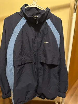 Nike Unisex Windbreaker thumbnail 1