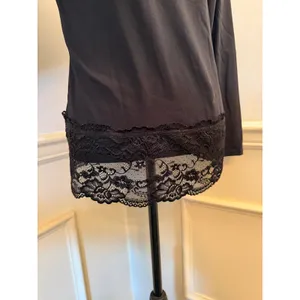 Sundance Elan Black Mock Neck Lace Trim Long Sleeve Top Minimalist Capsule thumbnail 3