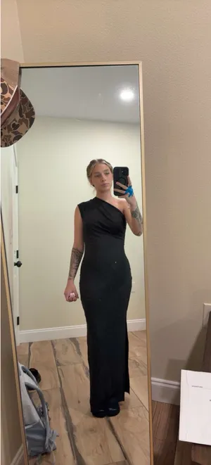 Black One Shoulder Dress thumbnail 2