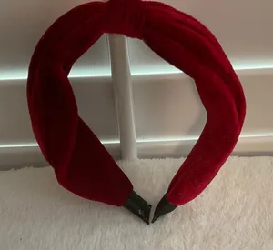 Red velvet HEadband thumbnail 1