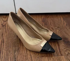 Coach Zan Patent Tapioca/Black Pointed Toe Pump Size 8B thumbnail 1