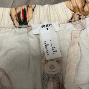 Forever 21 Teddy Bear Christmas 100% cotton pj lounge shorts thumbnail 4