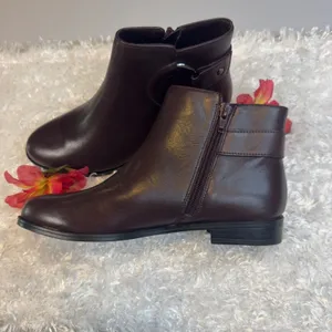 Alfani Step & Flex NEW Women Burgundy Comfortable Ankle Boots Zip Up Trendy Fall thumbnail 7