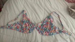 Hollister new bikini top thumbnail 3