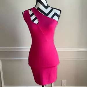 SUPERDOWN Nava Asymmetrical Mini Dress One Shoulder Hot Pink‎ Small thumbnail 2