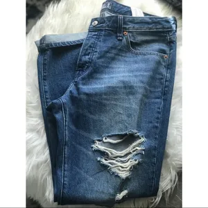 ✨HP✨Ames Slim Boyfriend Jeans✨ thumbnail 5