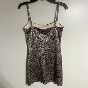 Urban‎ Outfitters UO Cole Swirl Sateen Mini Dress Size Medium Brown & Tan thumbnail 16