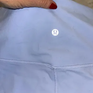 Lululemon Cropped Leggings Size 12 thumbnail 5