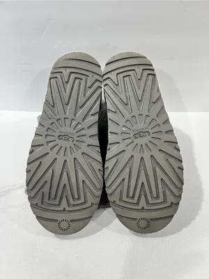Ugg Carly Boots Size 7 Heathered Gray Knit Tall Short thumbnail 14