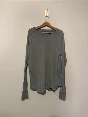 Free People We The Free Arden Tee in Washed Army Size Medium thumbnail 3