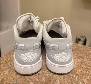 Nike Jordan 1 Low thumbnail 4