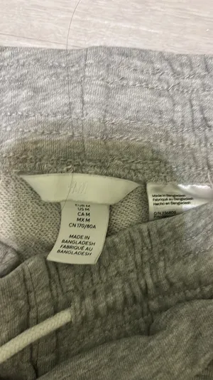 H&M Grey sweat shorts thumbnail 3