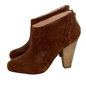 Betsey Johnson Jensen Leather Chestnut Brown Bootie Boots thumbnail 2