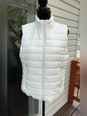 Women's Quilted Puffer Vest - Lightweight Zip Front 🍃🍂 thumbnail 2
