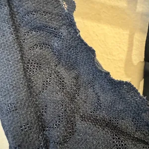 Victoria’s Secret PINK All Black Lace Bralette Y2K XS. Extra small.‎ thumbnail 2