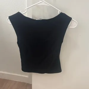 ⭐️REFORMATION BLACK TANK thumbnail 3