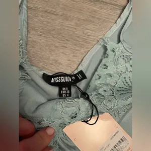 Nwt Missguided Lace Satin Sage Green Cami Top S thumbnail 4