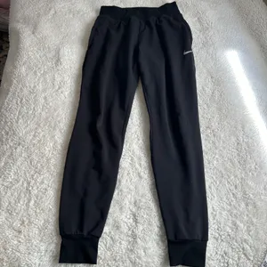 Nike Dri-Fit Black Womens Training Sz XS Preppy Running Athleisure Luxe Sports thumbnail 2