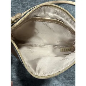 Calvin Klein Saffiano‎ Wristlet Gold Vegan Leather Zip Wallet Pouch Mini Bag thumbnail 5
