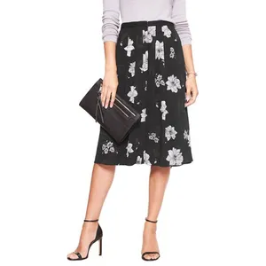 NWT Womens Size 6 Banana Republic Black Print Pleated Button-Front Midi Skirt thumbnail 2