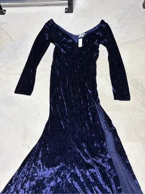 Maniju Baltic born NWT crushed Velvet Long-Sleeve V-Neck Dress Medium thumbnail 5
