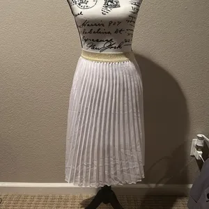 NWOT Candies white pleated sheer skirt with gold glitter elastic waist sz XS thumbnail 4