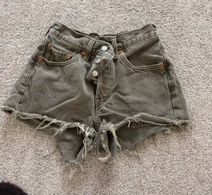 Levi’s 501 thumbnail 1