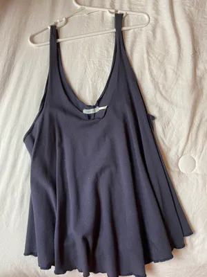Navy Top thumbnail 1