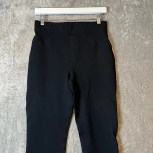 SPANX Sz M Shape EveryWear Ankle Skinny Fit Pants‎ In Black Women's thumbnail 2